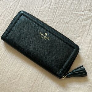 Kate Spade Cameron Street Lacy soft Black Cowhide leather